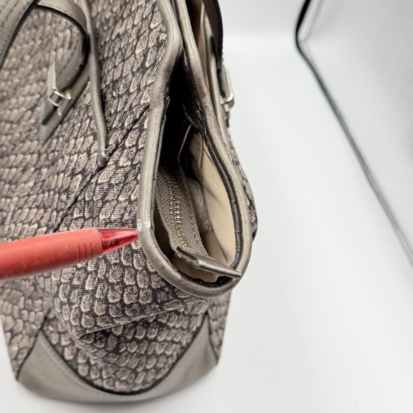 Coach Taylor Snake Print Fabric Gunmetal Grey Alexis Carryall/Tote Handbag Gift* - Picture 10 of 16